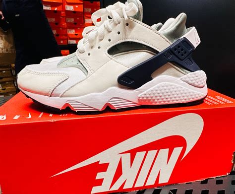 nike huaraches for sale